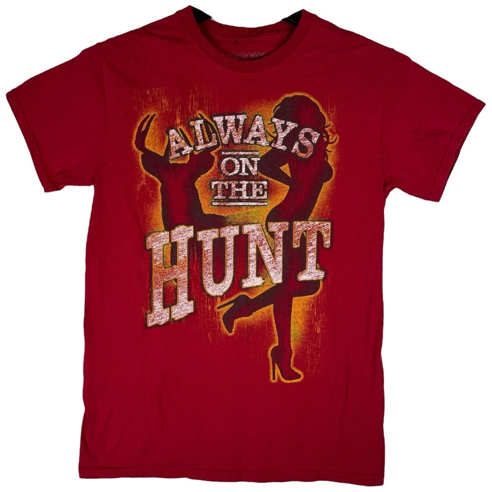 Graphic‎ Teaze Always On The Hunt Red Shirt Size S Pinup Deer Hunt Country Boy